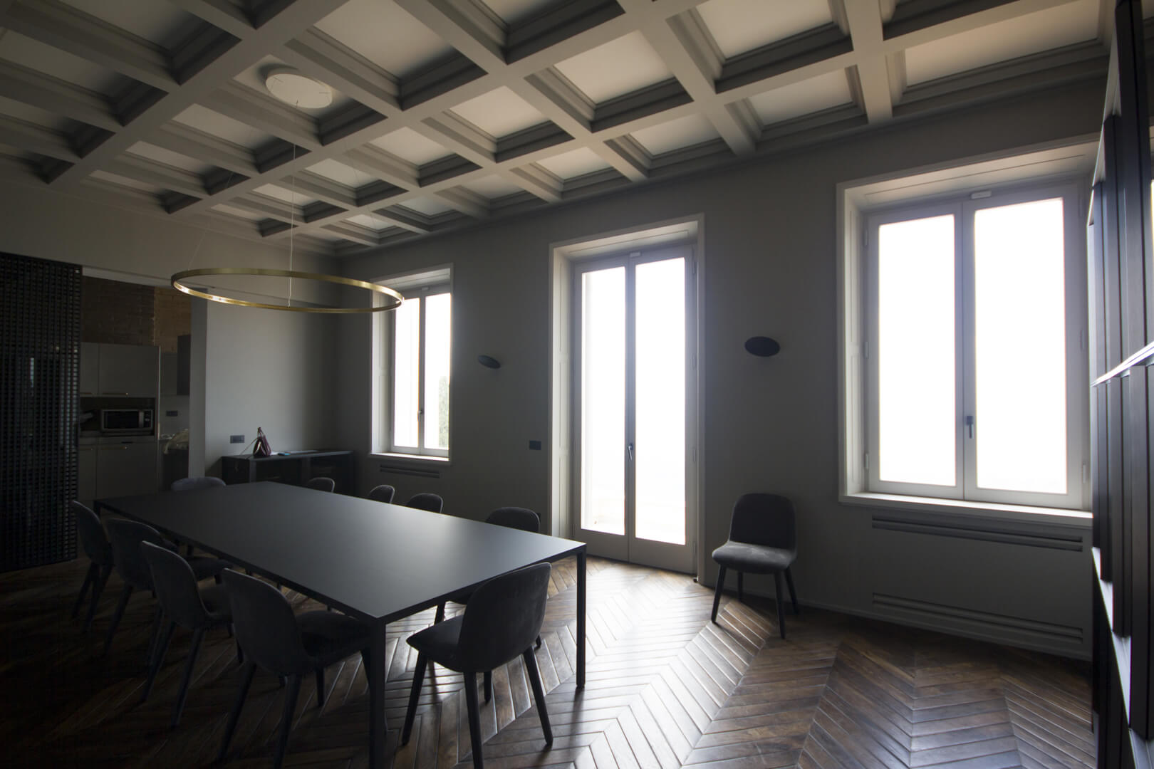 foto chiusure invisibili chiuse in una villa di Fiesole