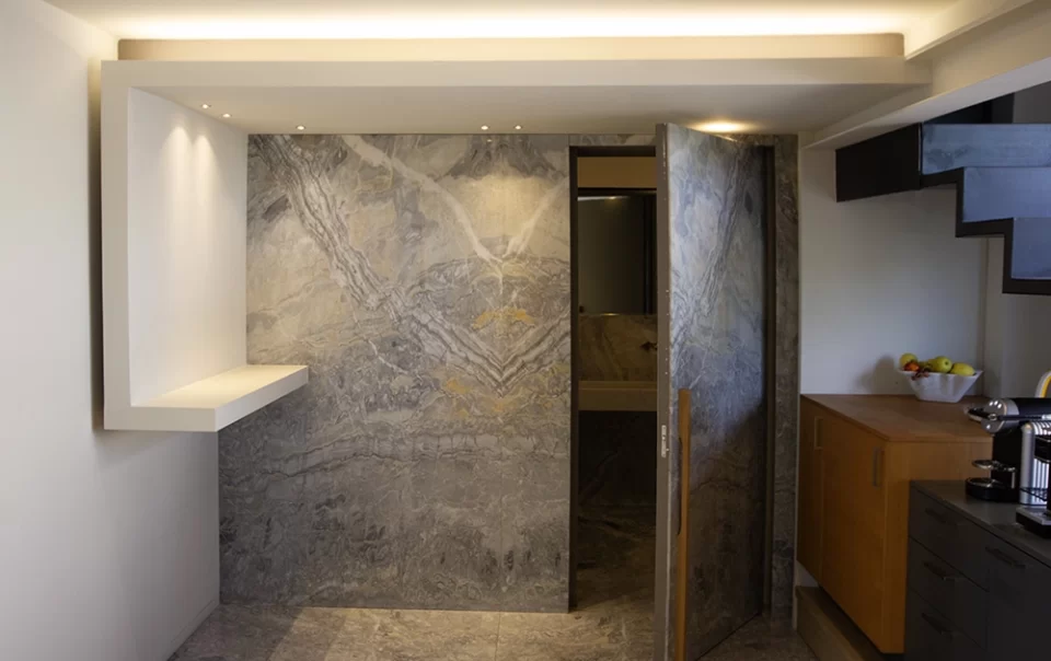 porta filo muro rivestita
