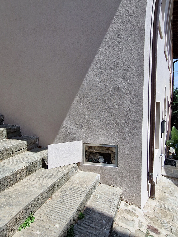 esterno casa cappotto termico aperto
