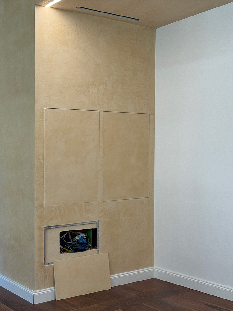 sistema filo muro quadri elettrici chiuso