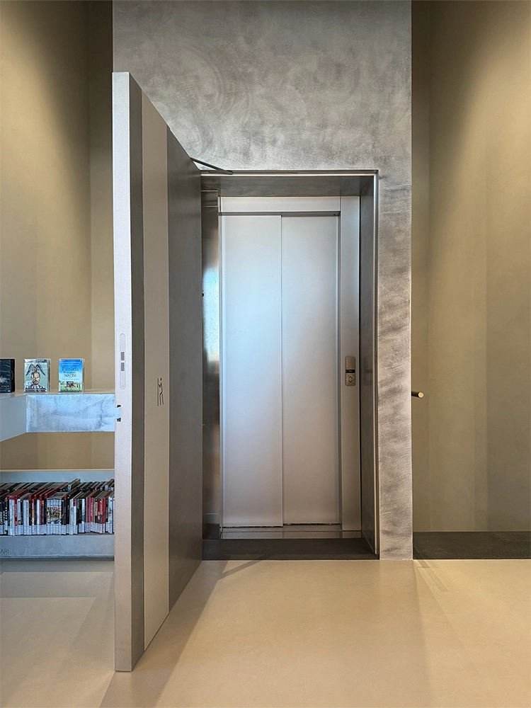 Porta Filo Muro Biblioteca Tavarnelle Aperta