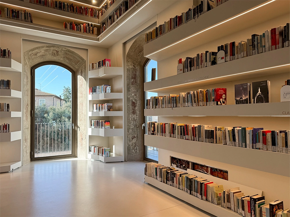 Chiusura per impianto Biblioteca Tavarnelle Aperto