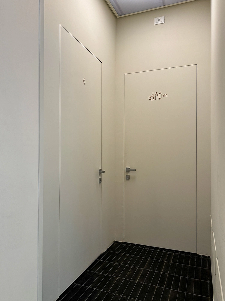 Porte Filo muro bagno Biblioteca comunale Tavarnelle Chiuse