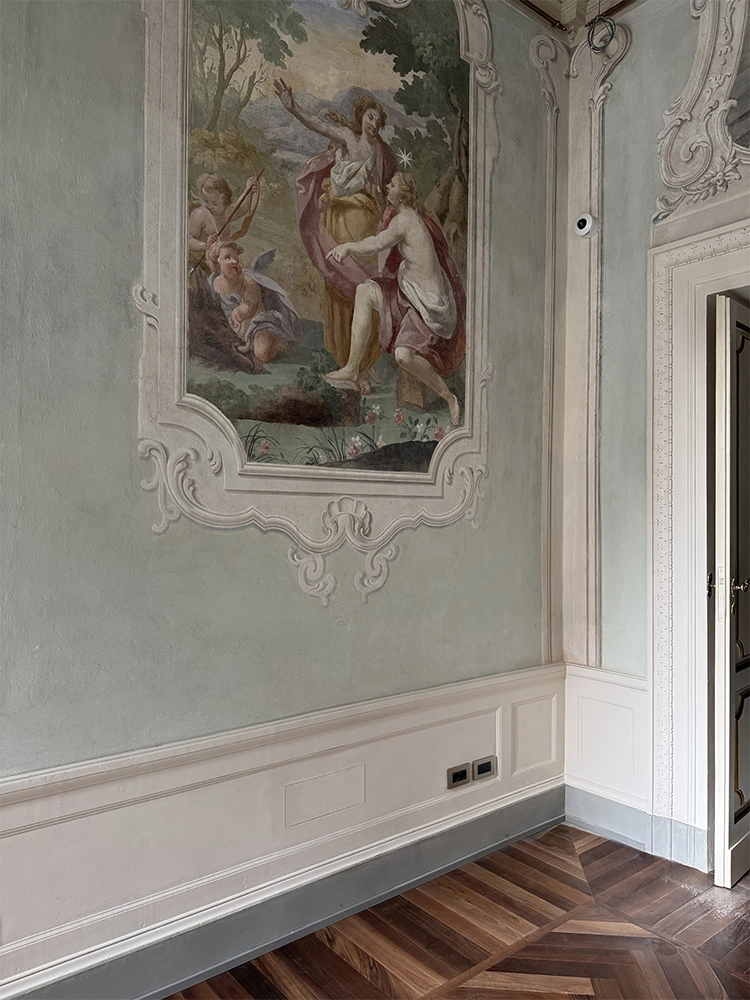 Chiusura filo muro Palazzo Serristori Chiuso