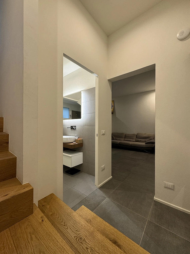 PORTA STIPITE 100 - Bagno 24